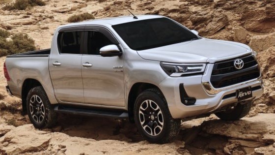 Toyota Revo