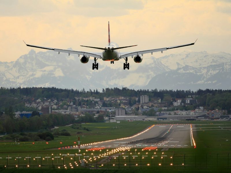 pascal-meier-UYiesSO4FiM-unsplash